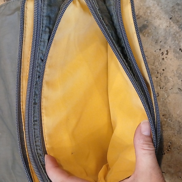 Baggallini Crossbody 3 Zipper Small Bag Gray Organizer Yellow Lined Triple 9×7×3 - Picture 6 of 10